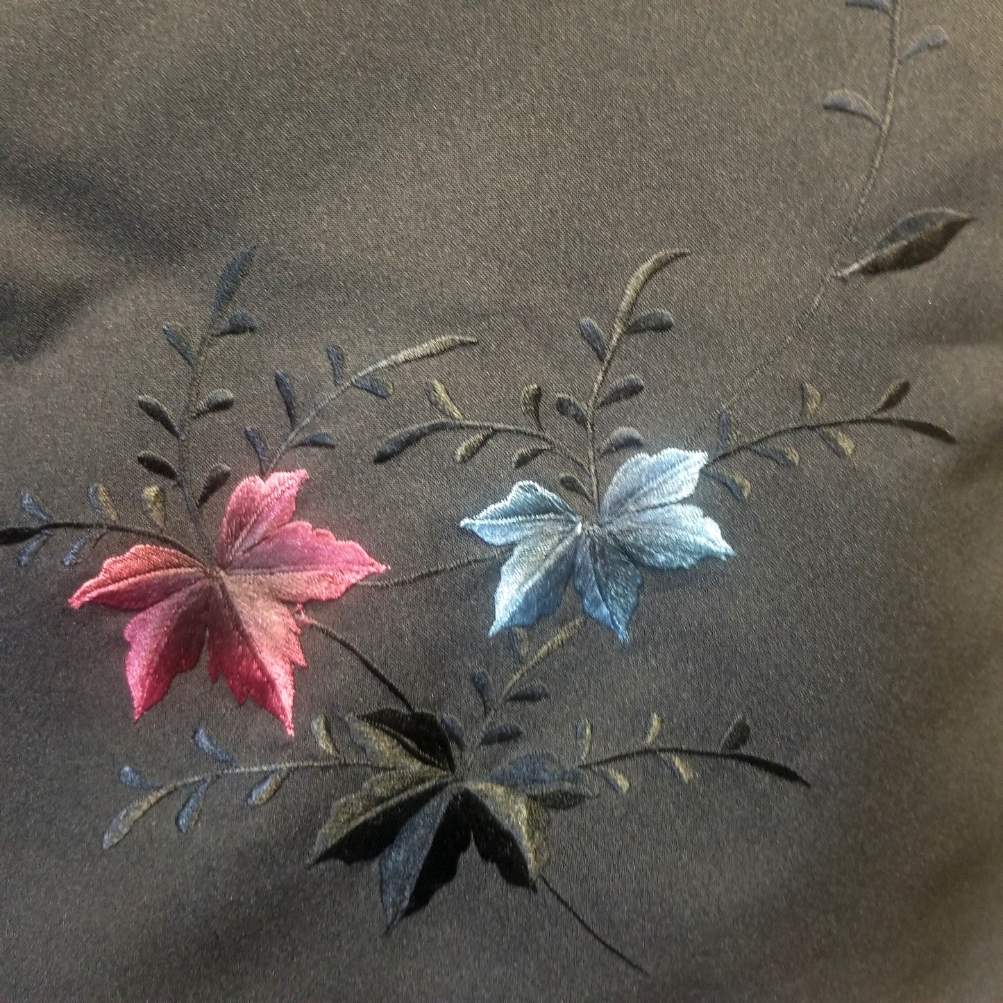 "Embroidered Leaves" XL Oki Haori