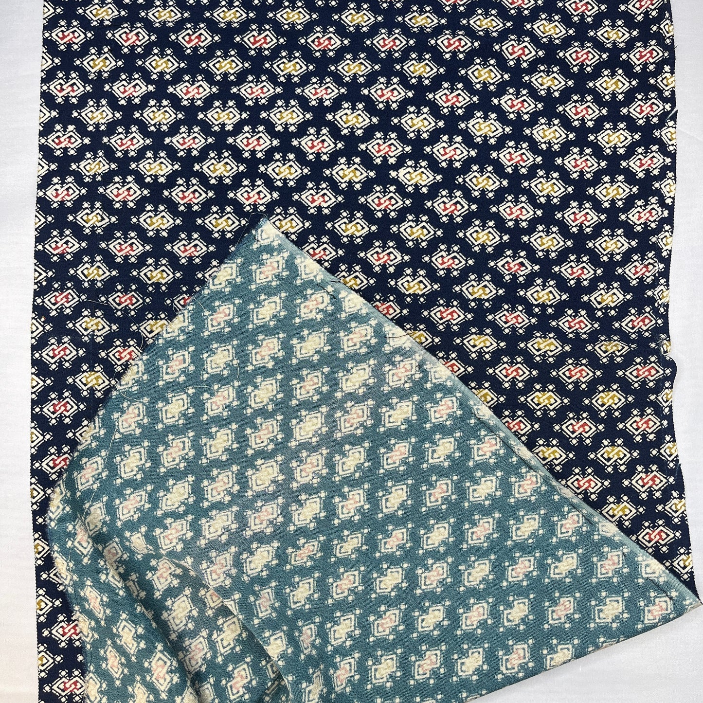 "Linking Diamonds" Vintage Kimono Yardage