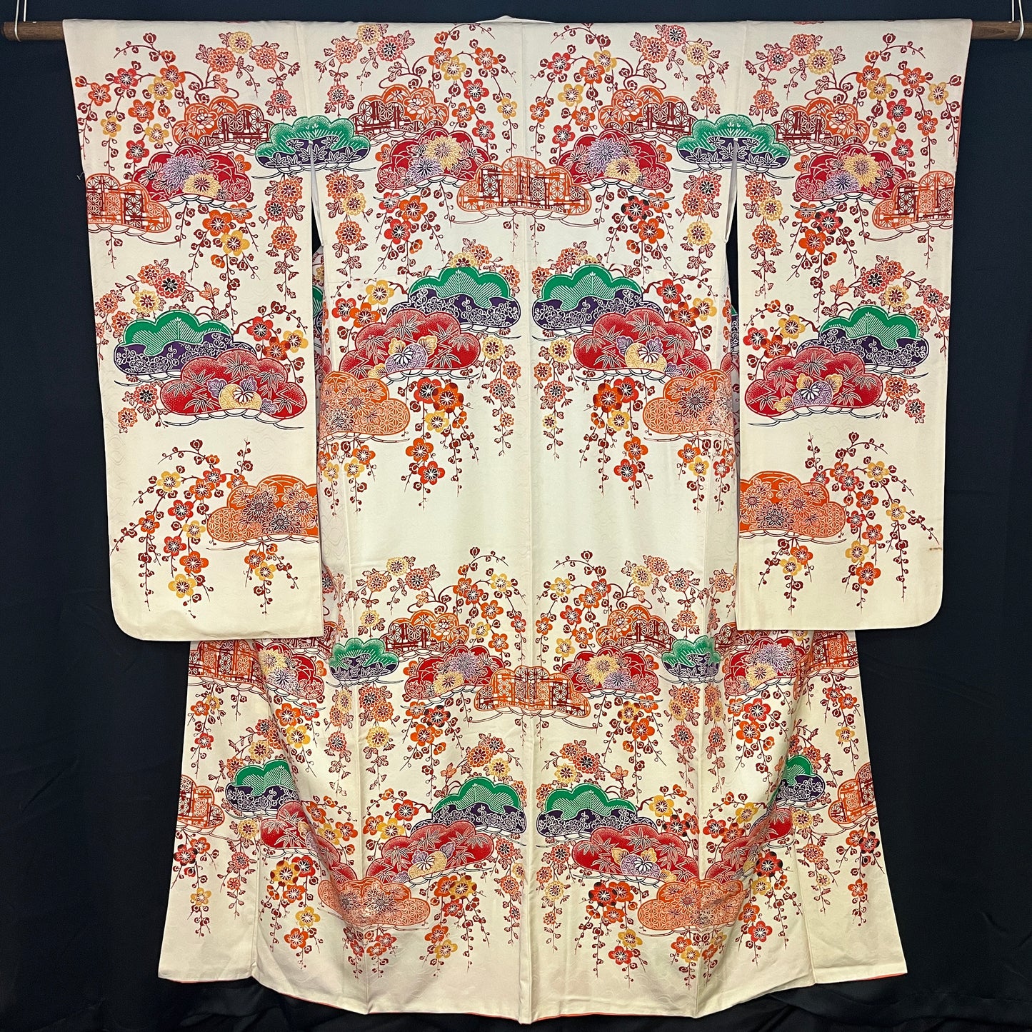 "Bingata Style" Vintage Furisode Kimono