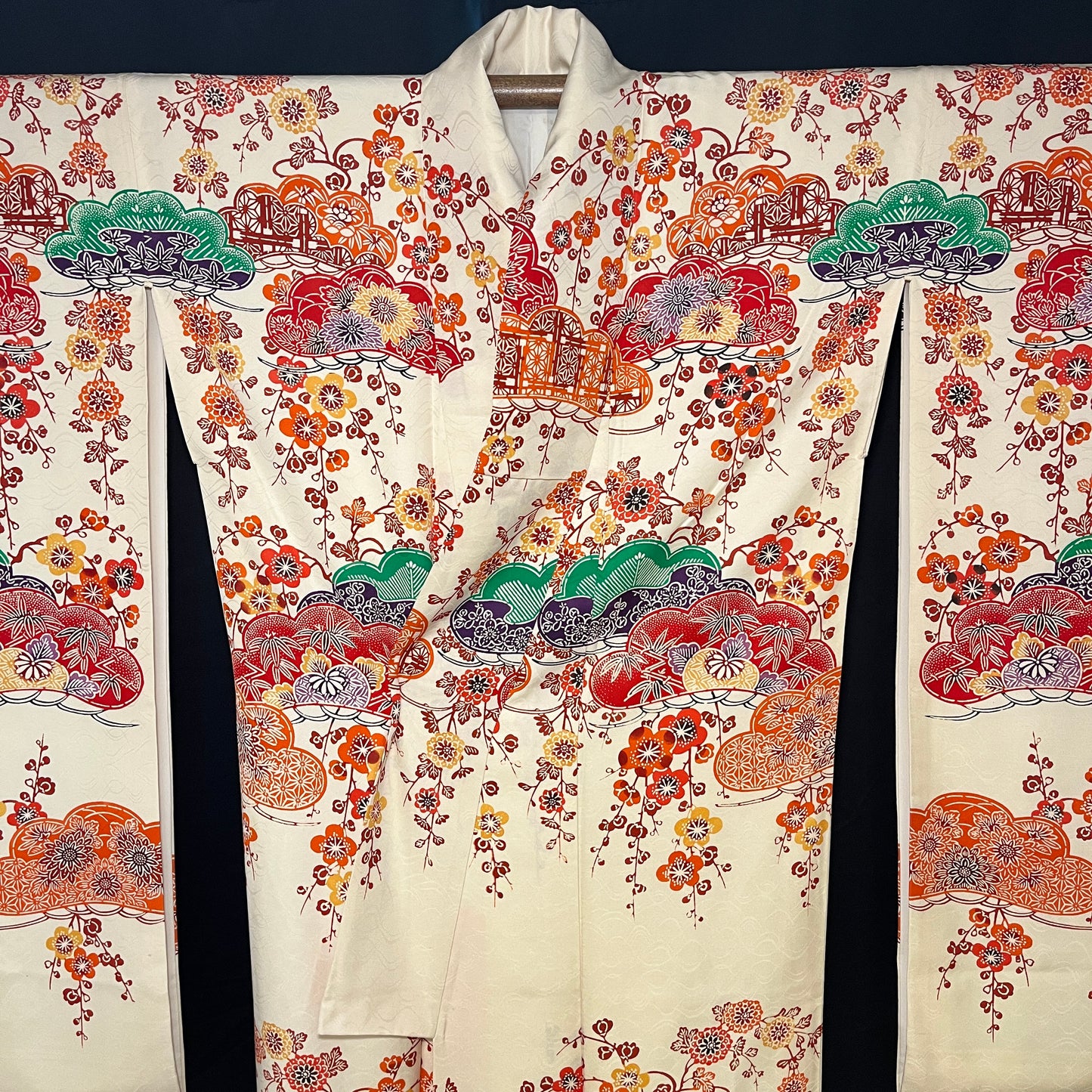 "Bingata Style" Vintage Furisode Kimono