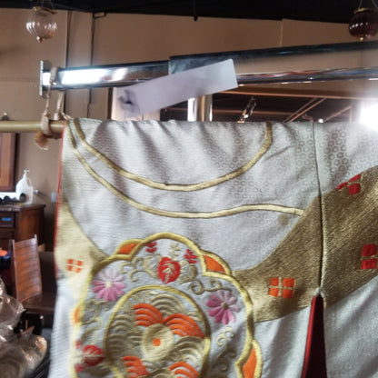 Blemished Wedding Kimono 14