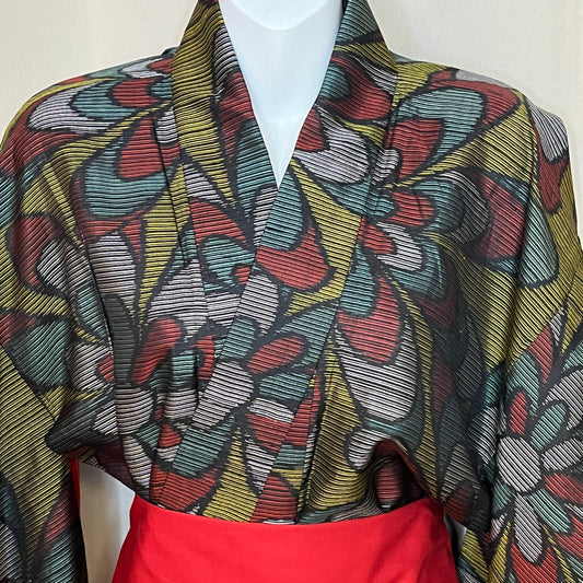 "Splash Florals" Vintage Meisen Kimono