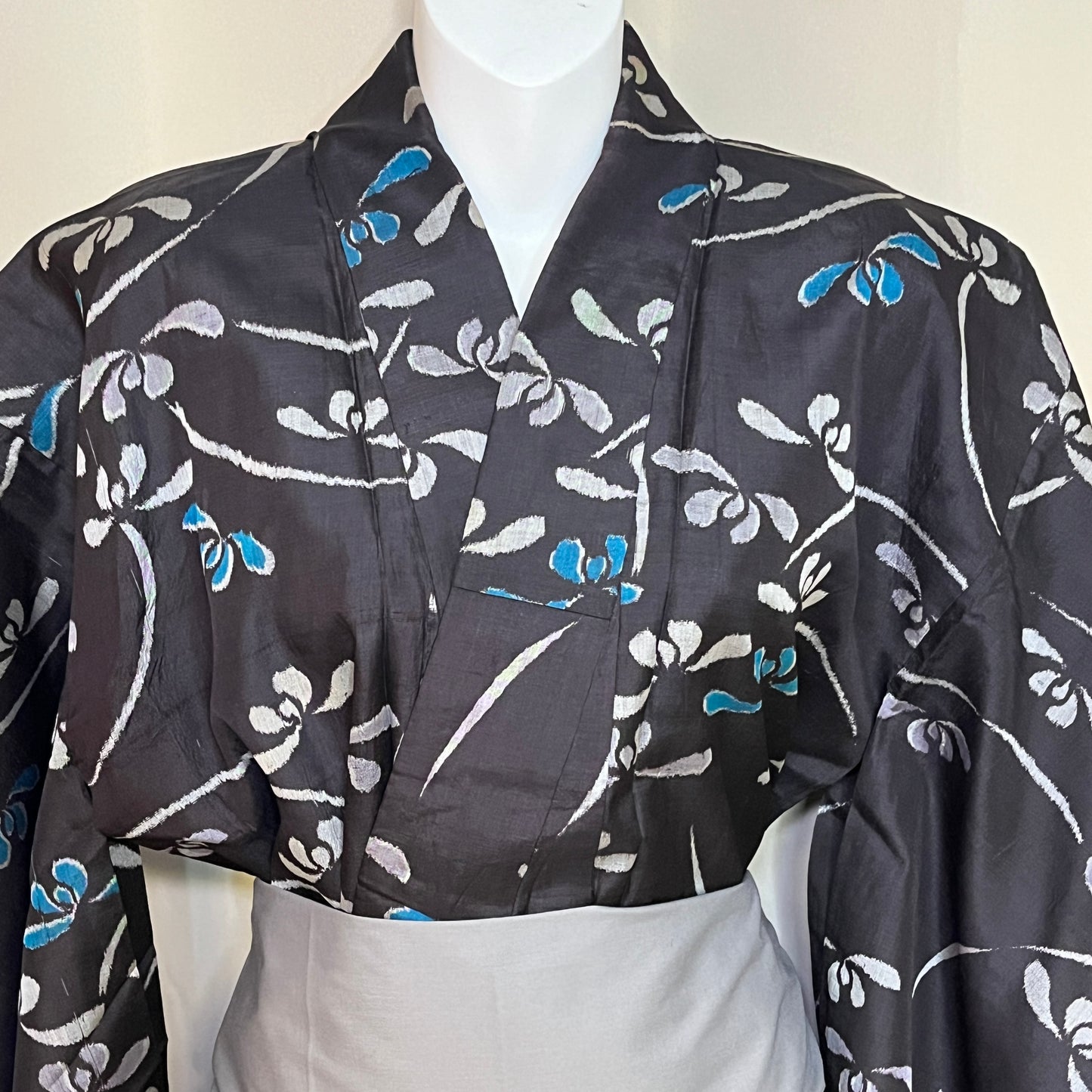 "Brushstroke Blossoms" Vintage Meisen Kimono