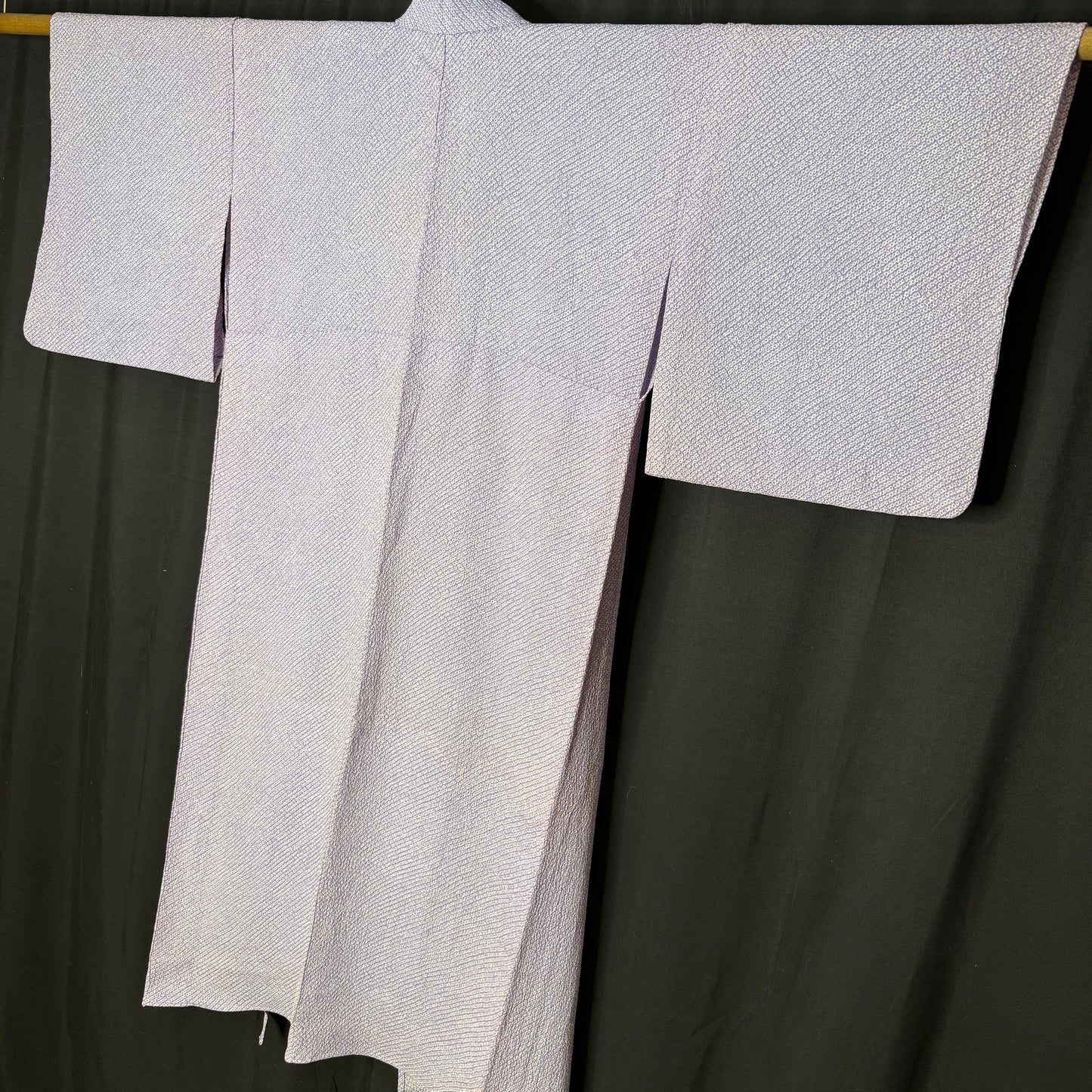 "Wisteria Drift" Japanique Robe