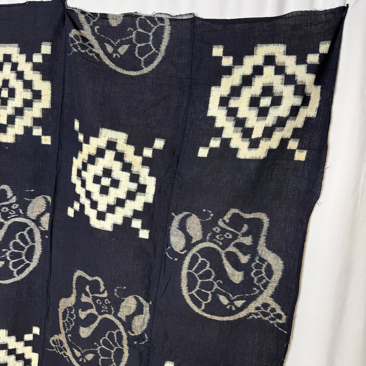 "Daruma Dreams" Vintage Futon Cover