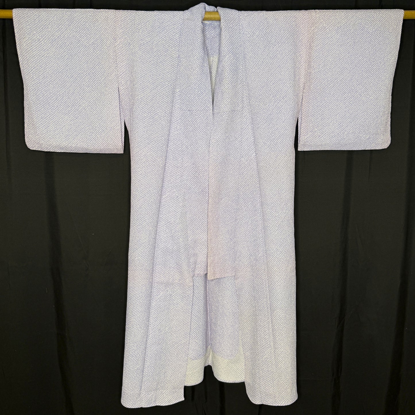 "Wisteria Drift" Japanique Robe