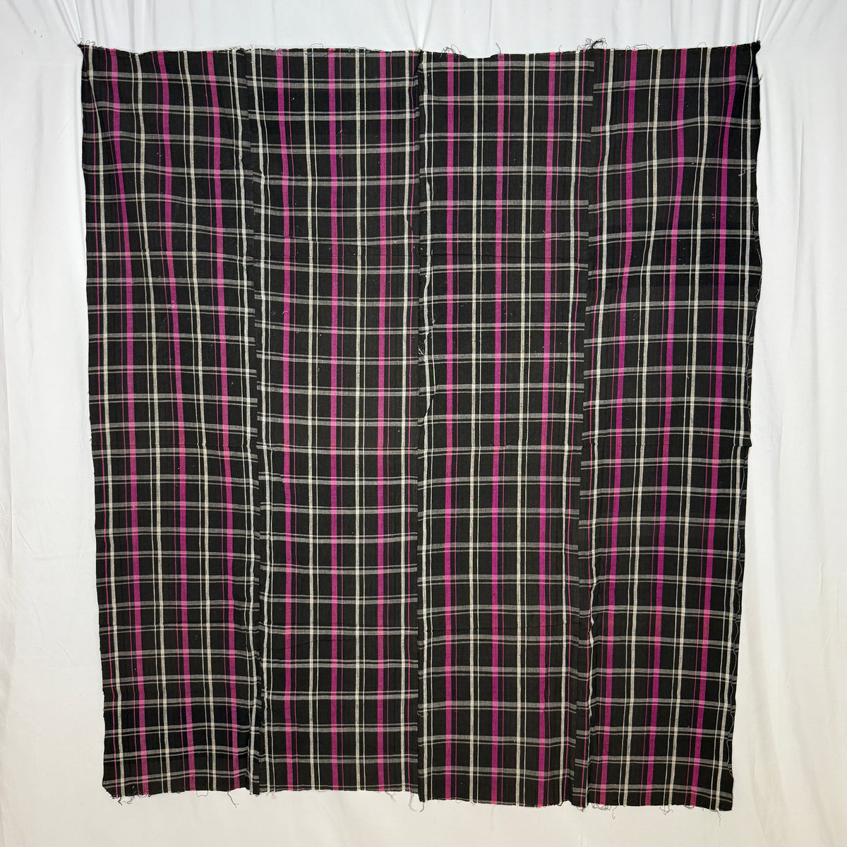 "Berry Plaid" Vintage Futon Cover