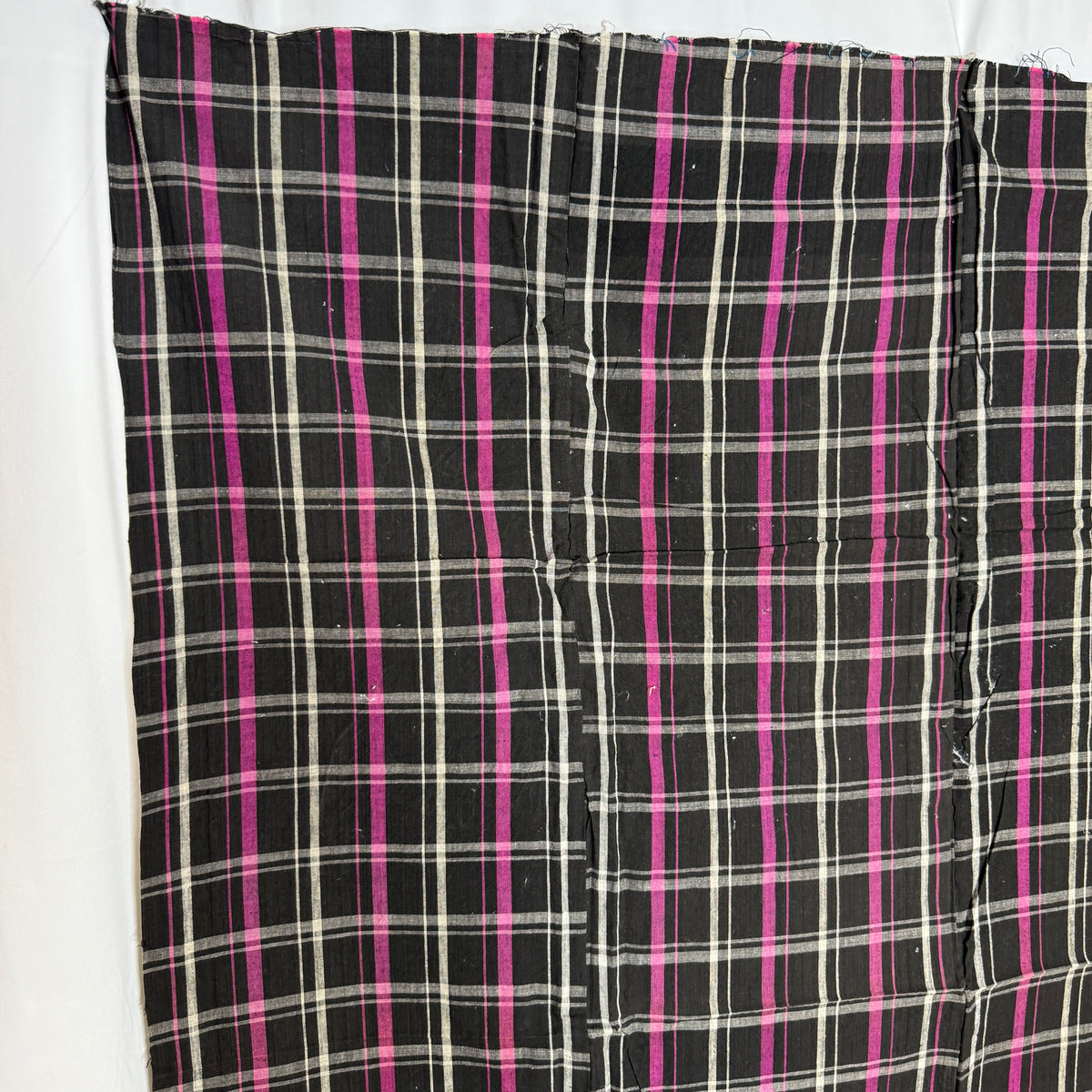"Berry Plaid" Vintage Futon Cover