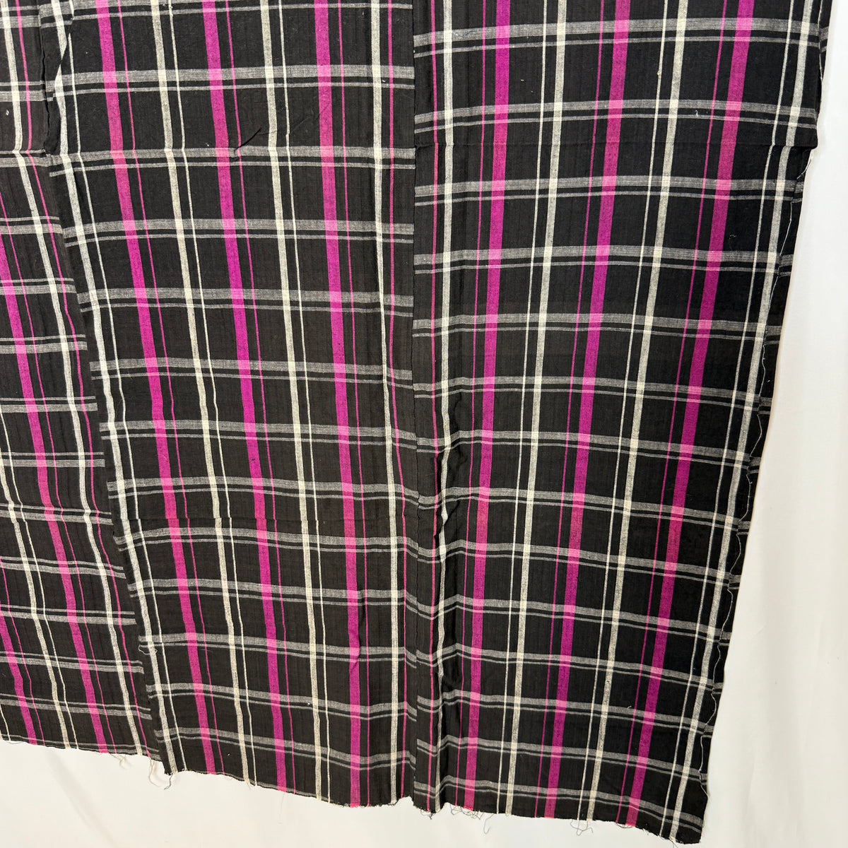 "Berry Plaid" Vintage Futon Cover
