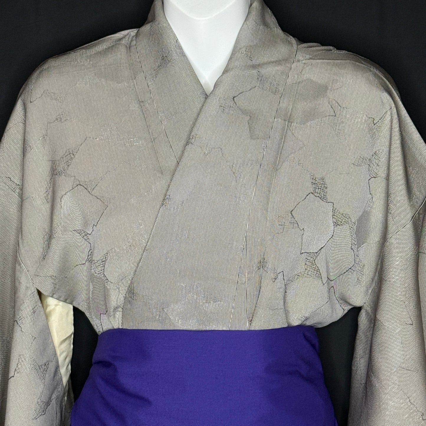 "Thoughtful Weave" Japanique Robe