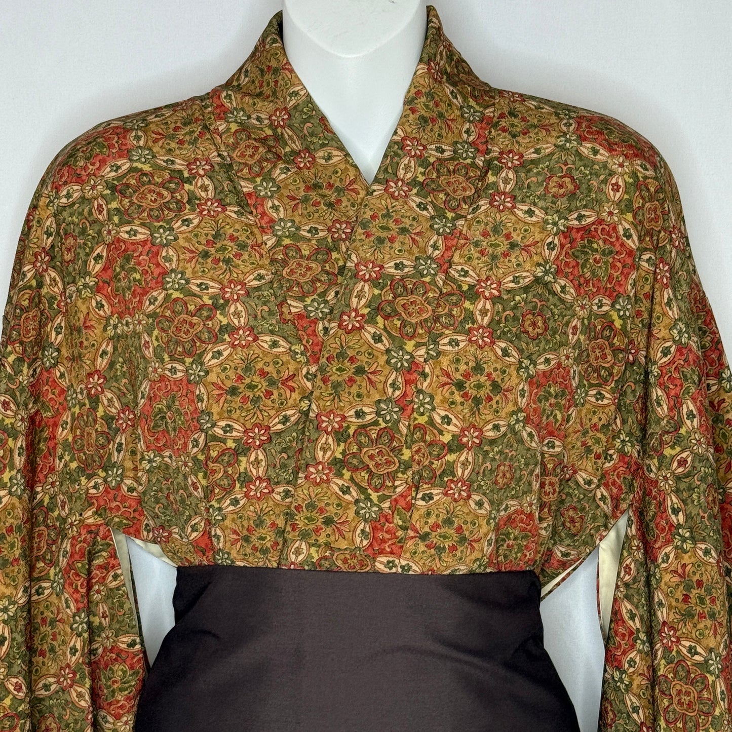 "Retro Revival" Japanique Robe