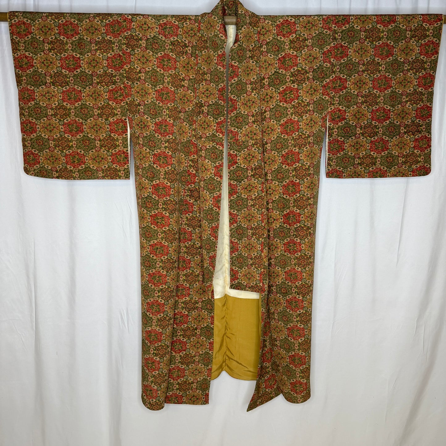 "Retro Revival" Japanique Robe