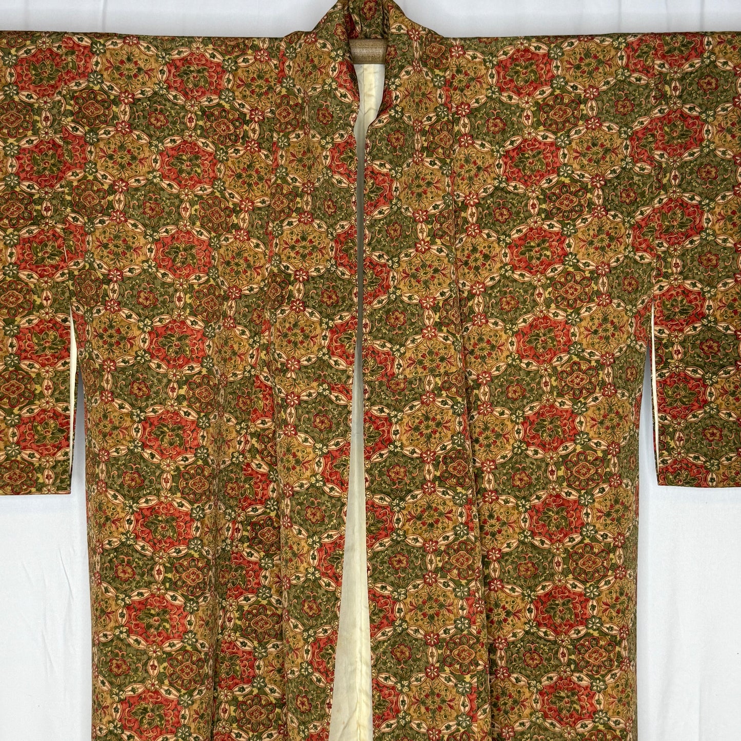 "Retro Revival" Japanique Robe