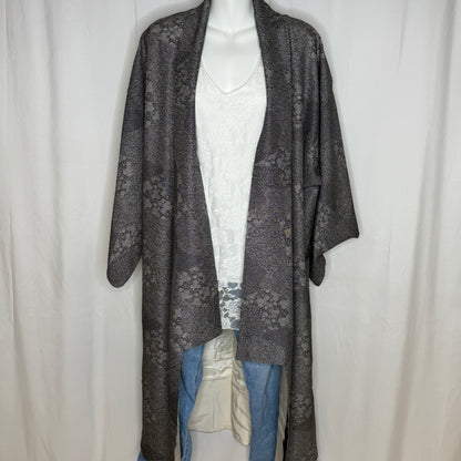 "River Pebbles" Japanique Robe