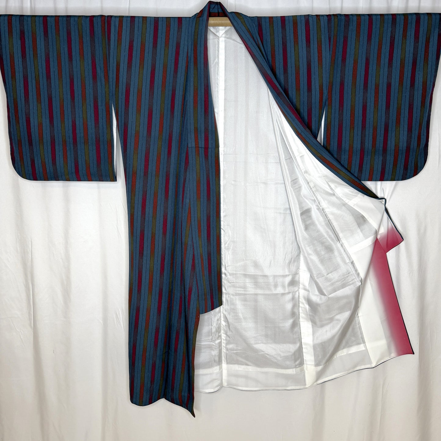 "Chromatic Current" Japanique Robe