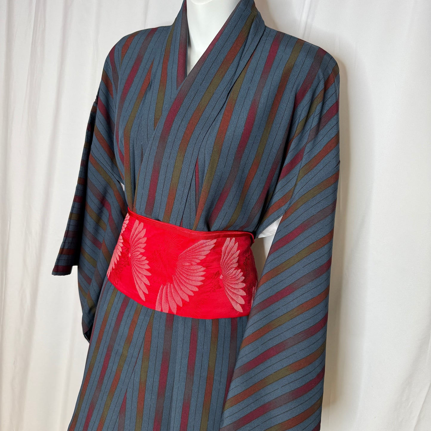 "Chromatic Current" Japanique Robe
