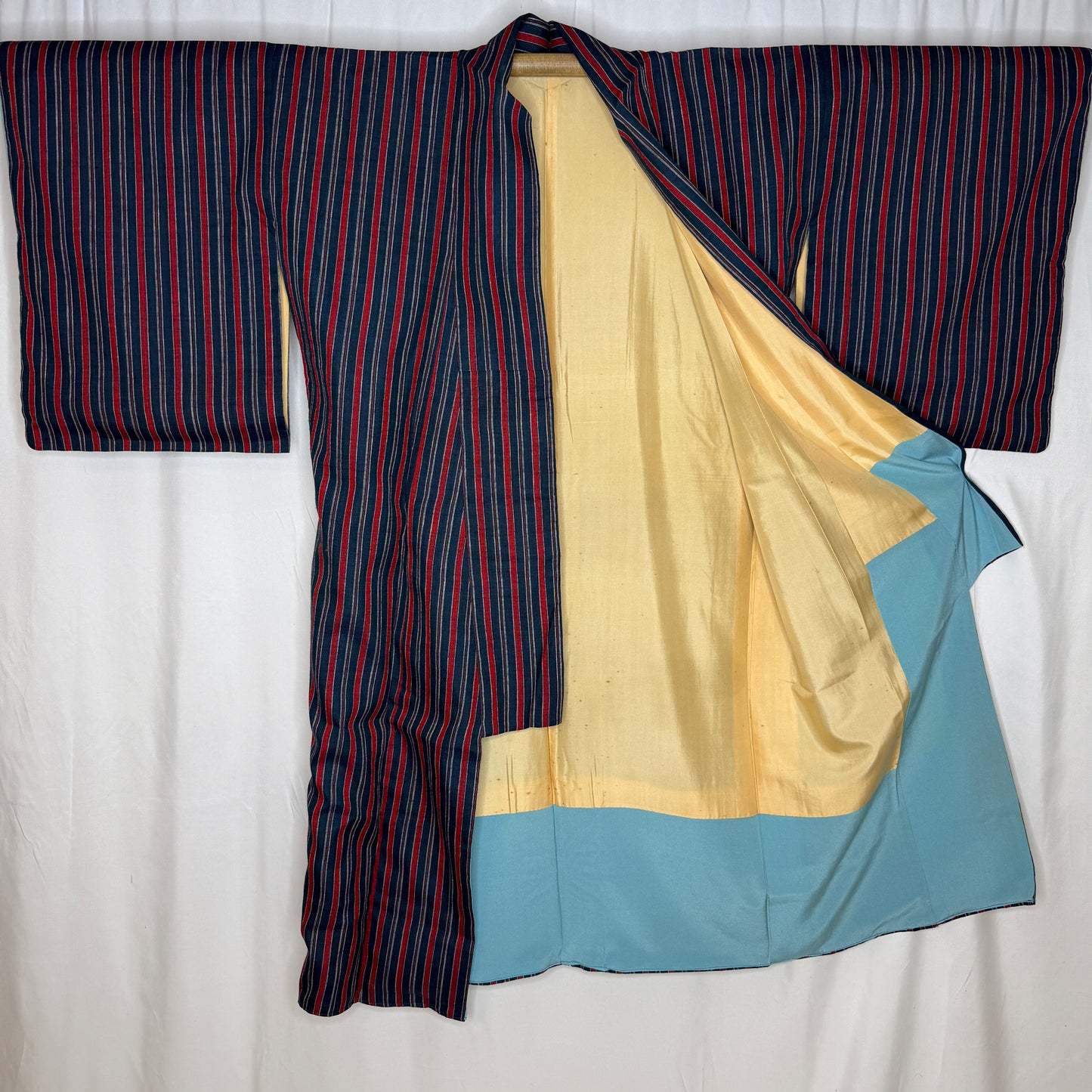 "Regal Stripes" Japanique Robe