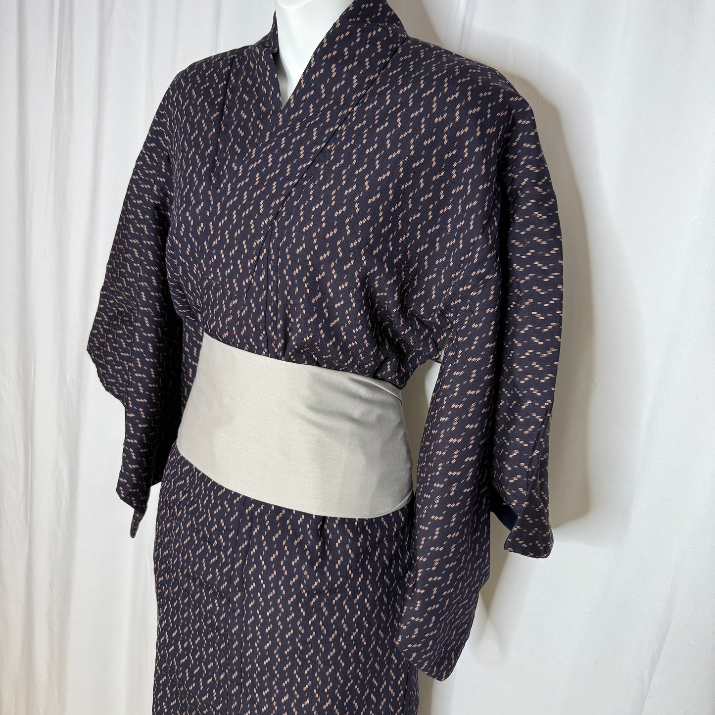 "Evening Rainfall" Japanique Robe
