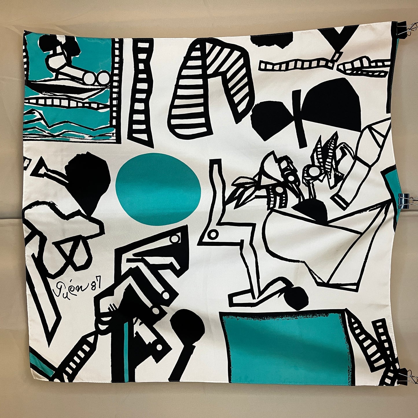 "Mike Quon" Furoshiki Wrapping Cloth