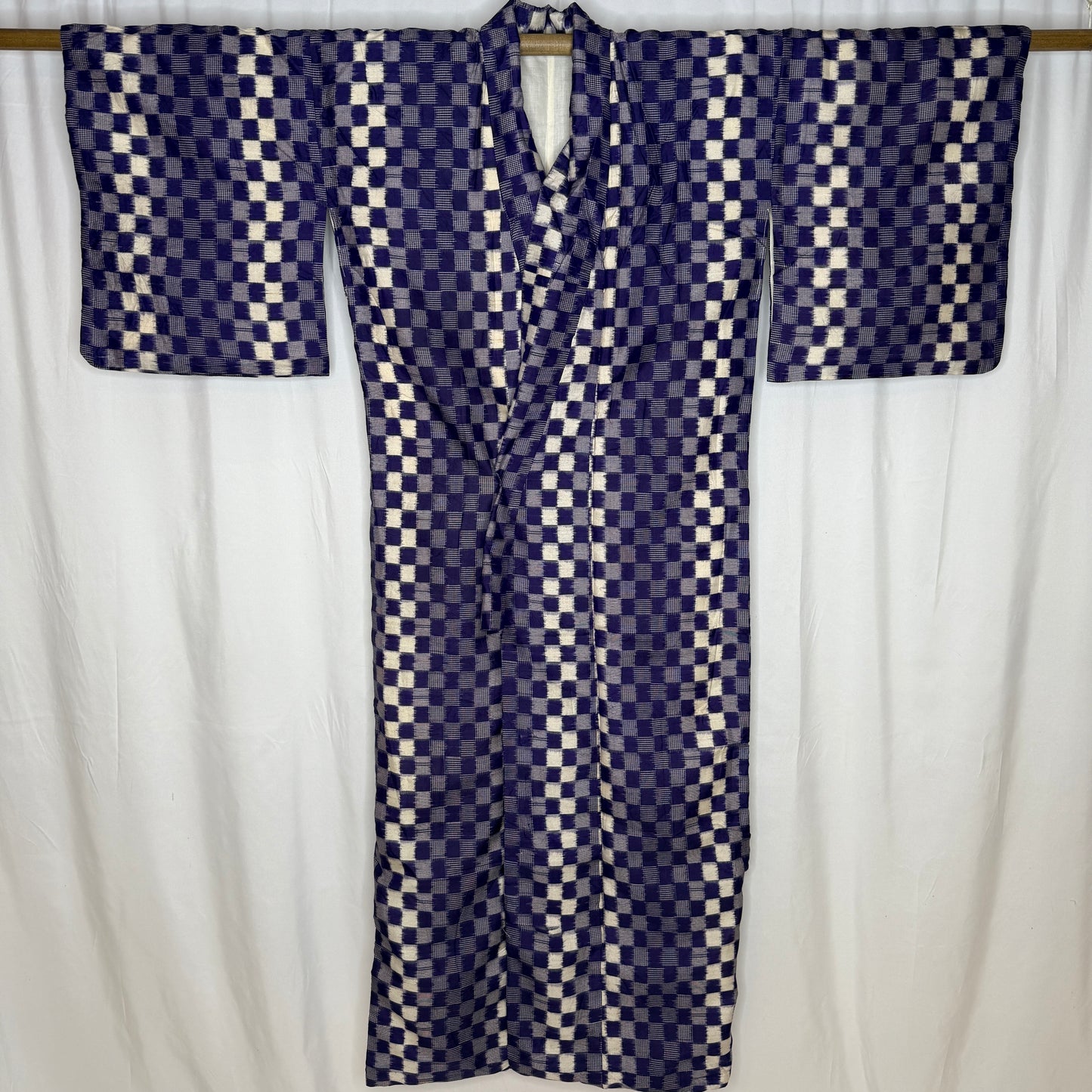 "Ichimatsu Ikat" Vintage Woman's Kimono