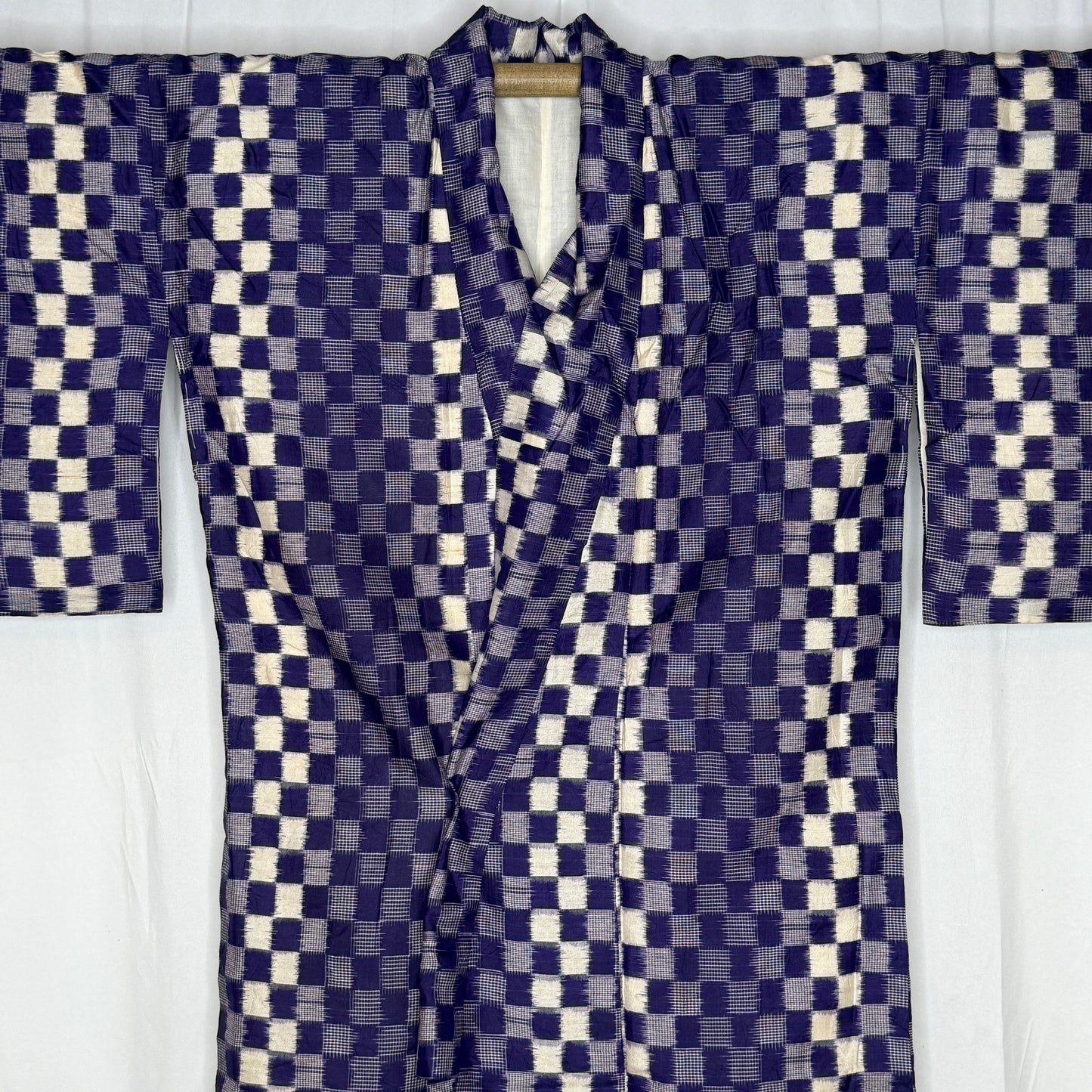 "Ichimatsu Ikat" Vintage Woman's Kimono