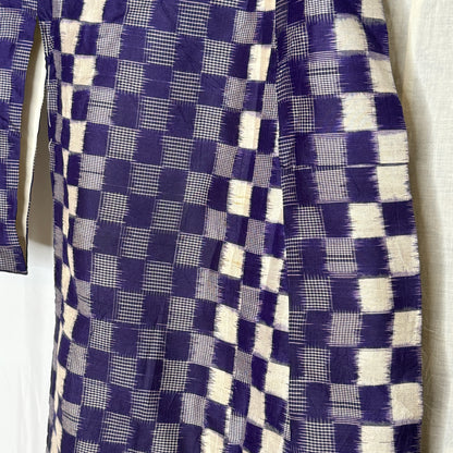 "Ichimatsu Ikat" Vintage Woman's Kimono