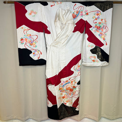 "Temari Fun" Untailored Furisode