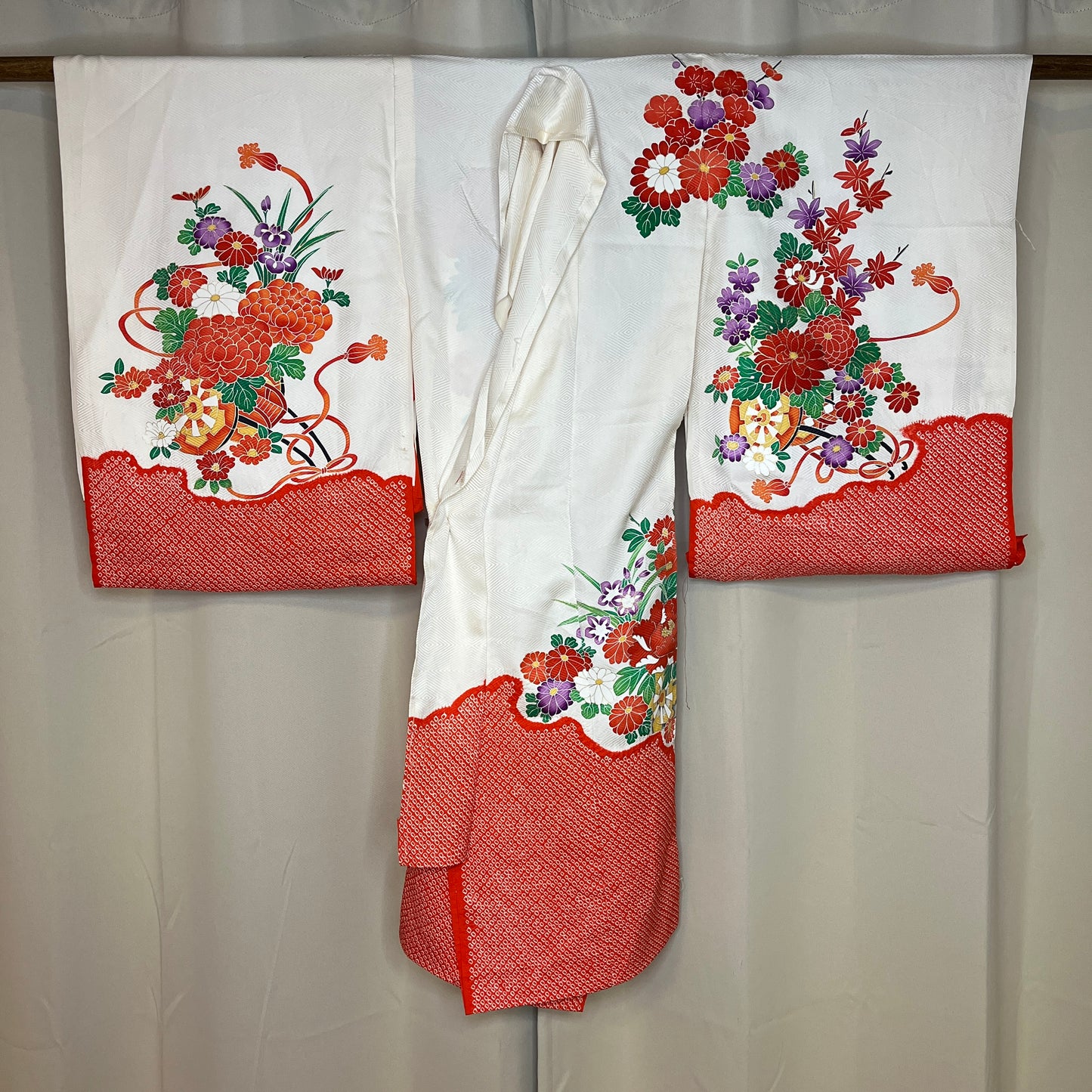 "Hanaguruma" Untailored Kimono