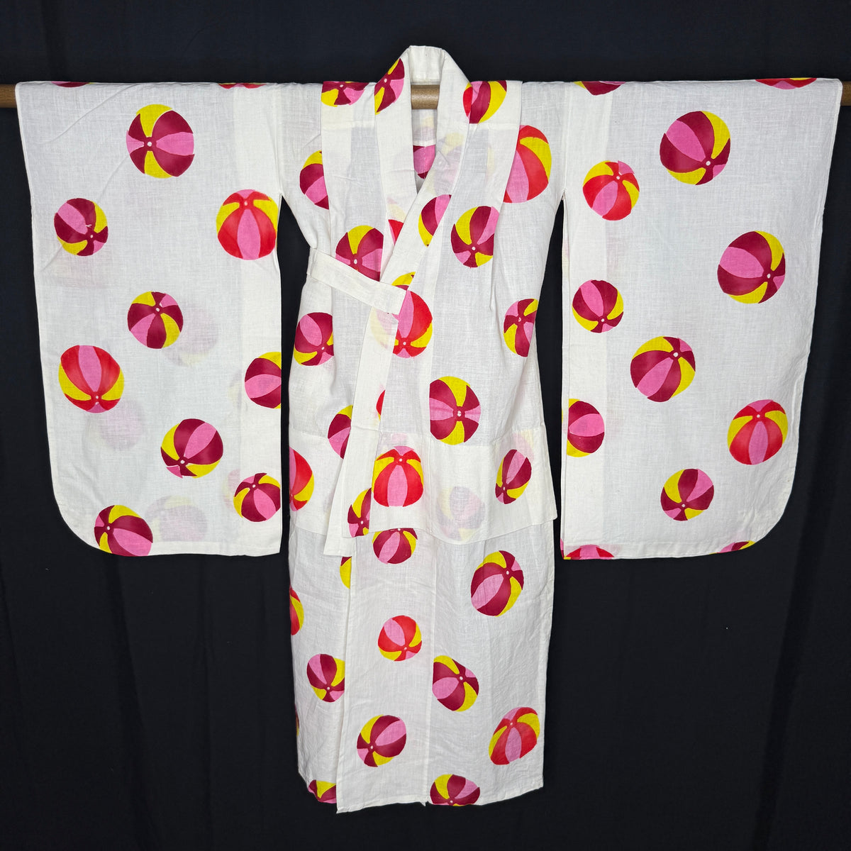 "Summer Bounce" Vintage Child's Yukata Kimono