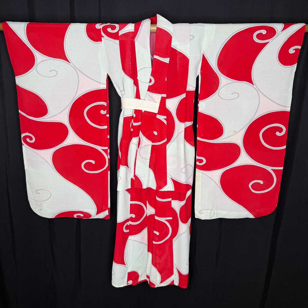 "Cherry Twist" Vintage Girl's Kimono