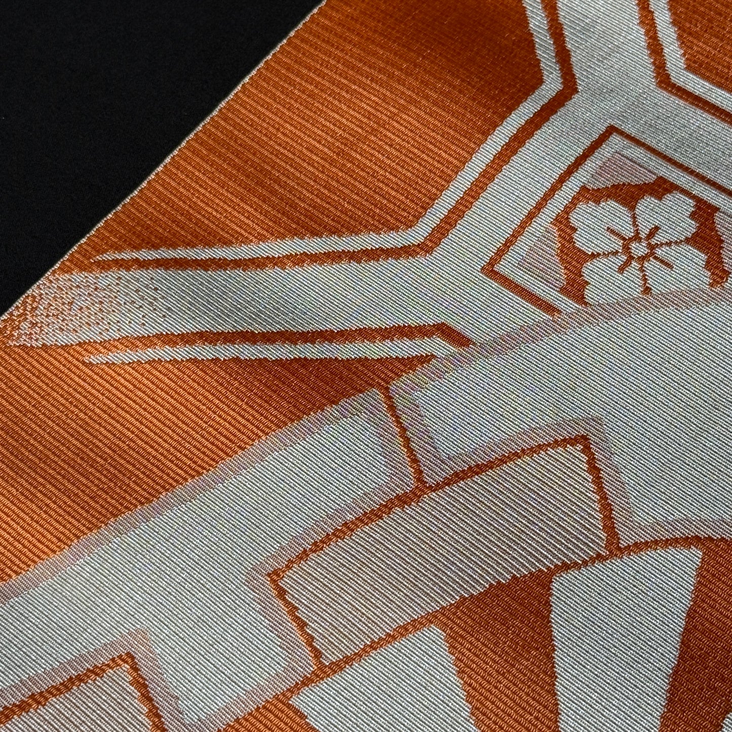 "Wheel Geometry" Vintage Obi BOLT