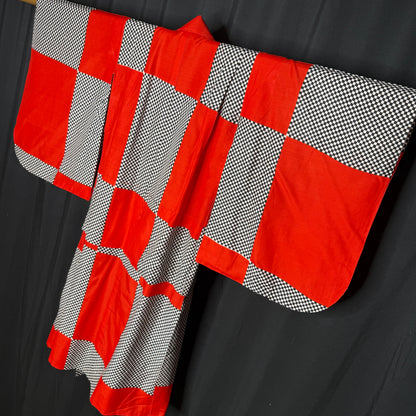 "Checkerboard Chic" Vintage Girl's Kimono