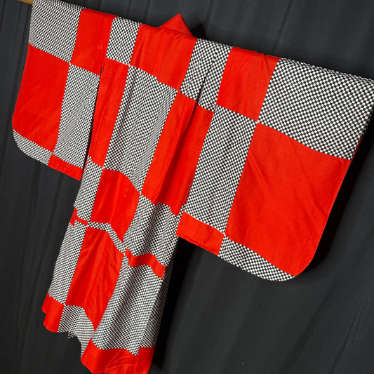 "Checkerboard Chic" Vintage Girl's Kimono