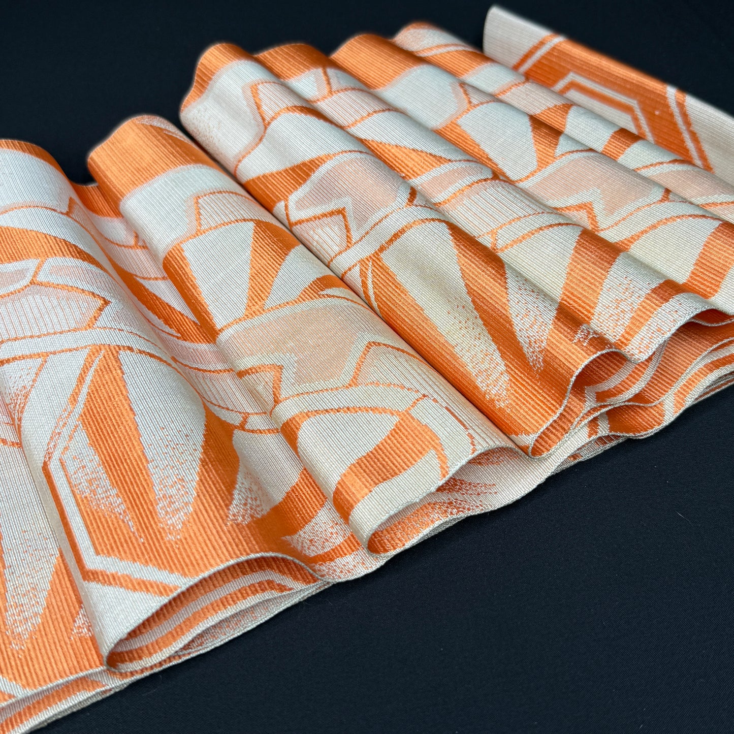 "Wheel Geometry" Vintage Obi BOLT