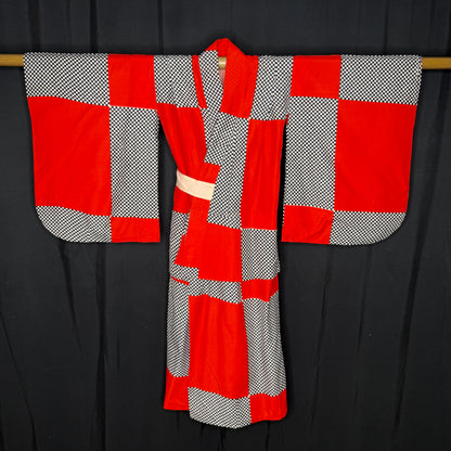 "Checkerboard Chic" Vintage Girl's Kimono