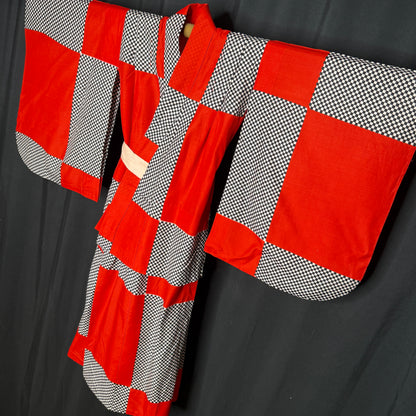 "Checkerboard Chic" Vintage Girl's Kimono