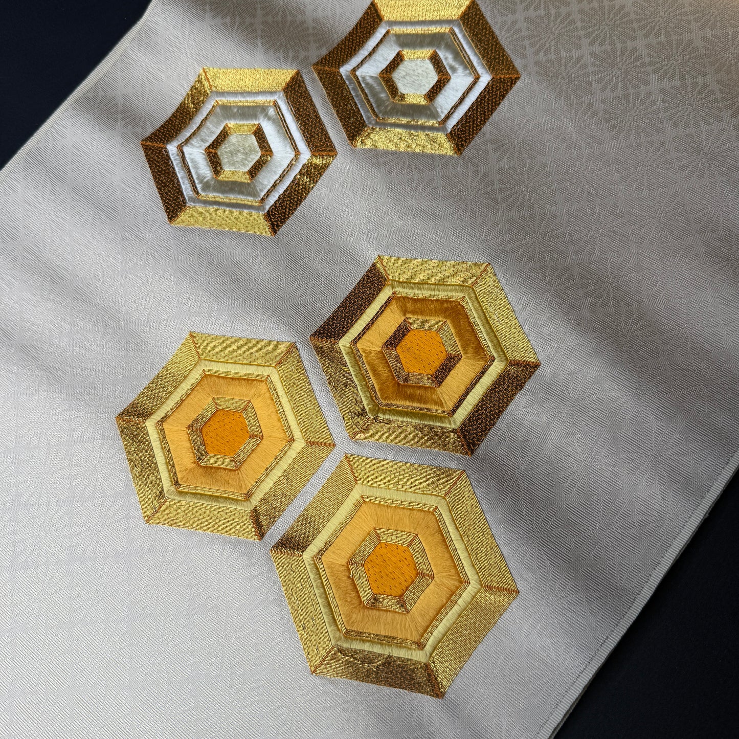 "Finer Things" Vintage Obi BOLT