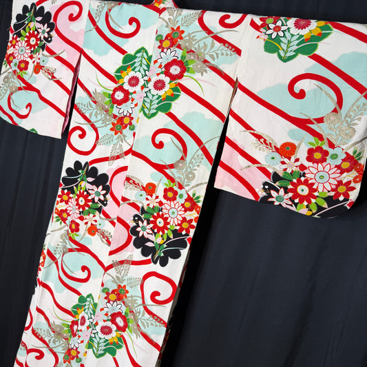 "Garden Gala" Vintage Teen Girl's Kimono