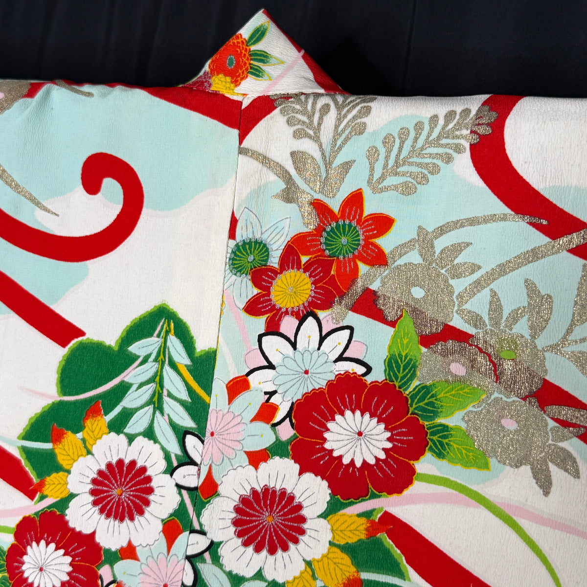 "Garden Gala" Vintage Teen Girl's Kimono