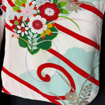 "Garden Gala" Vintage Teen Girl's Kimono