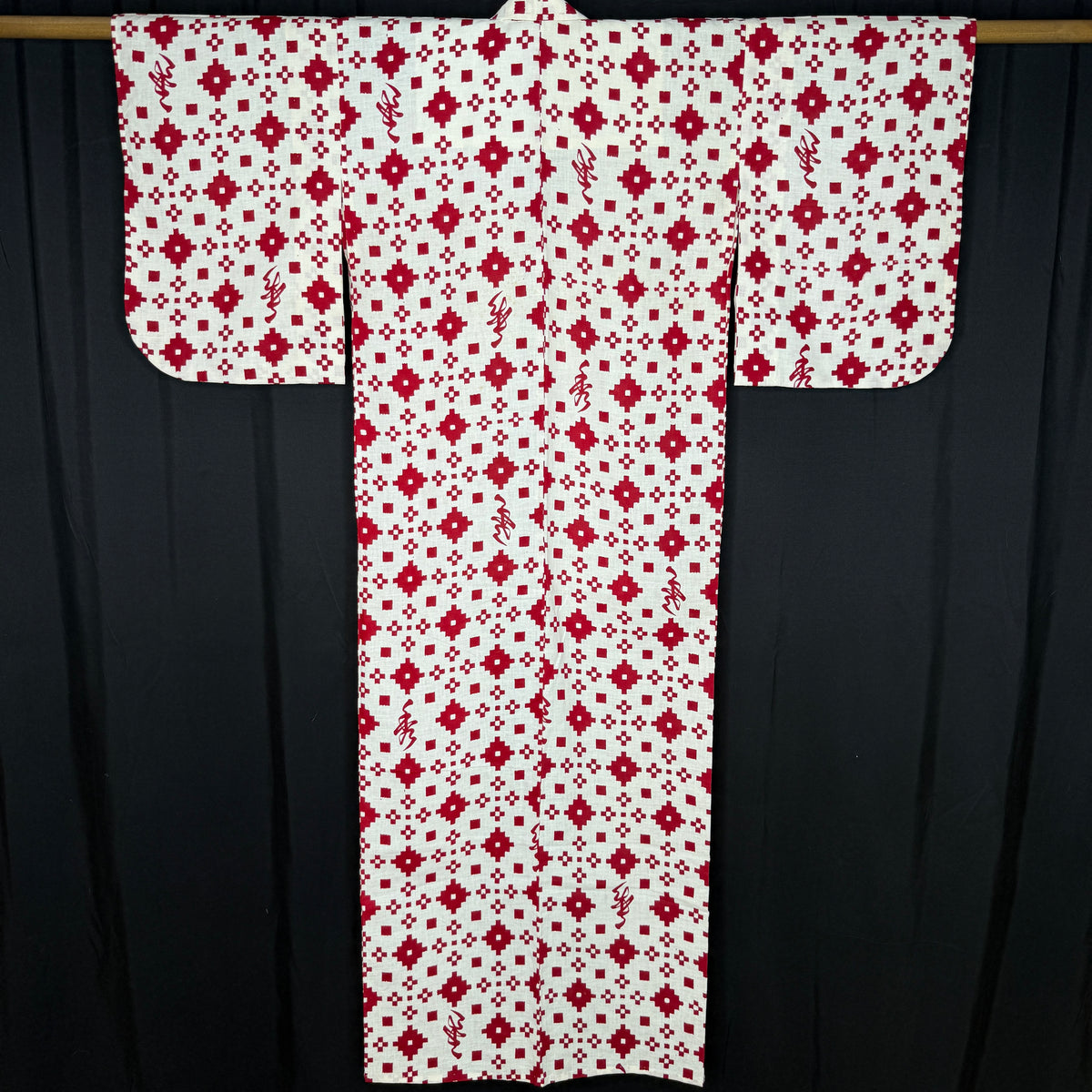 "Fortune Red" Vintage Teen Girl's Yukata Kimono