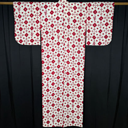 "Fortune Red" Vintage Teen Girl's Yukata Kimono