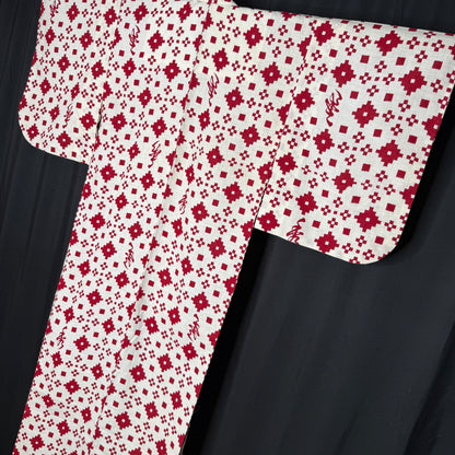 "Fortune Red" Vintage Teen Girl's Yukata Kimono