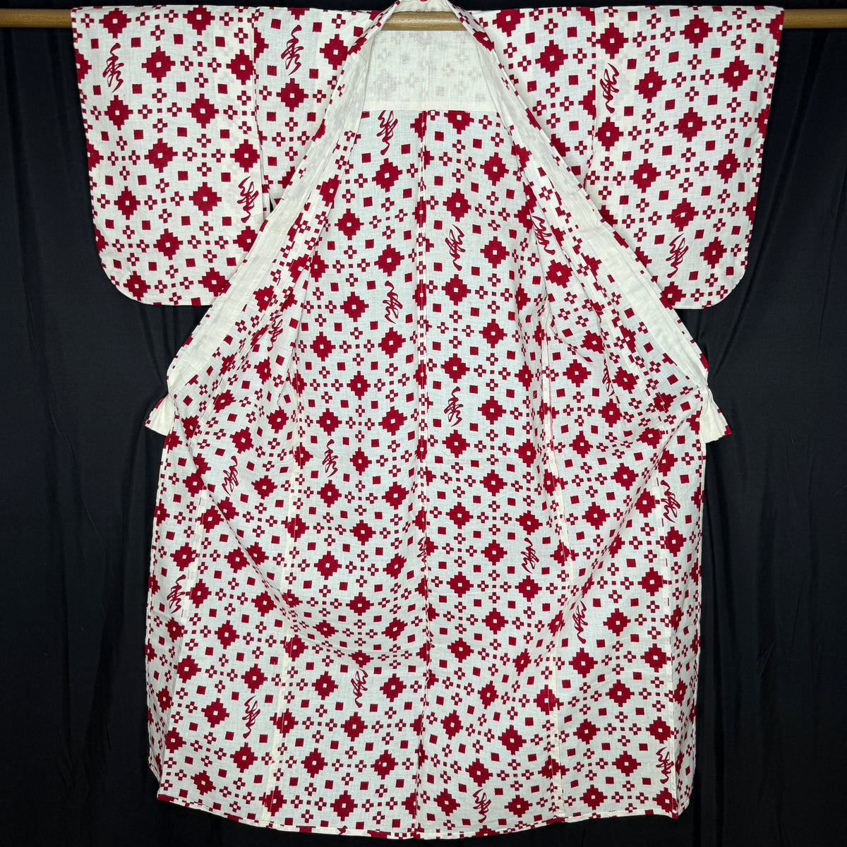 "Fortune Red" Vintage Teen Girl's Yukata Kimono