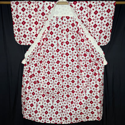 "Fortune Red" Vintage Teen Girl's Yukata Kimono