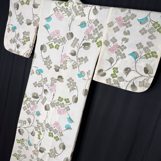 "Petal Poetry" Vintage Teen Girl's Yukata Kimono
