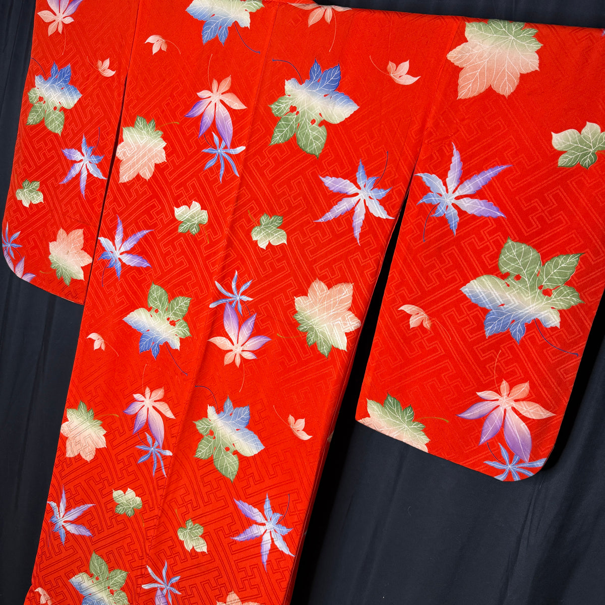 "Maple Magic" Vintage Teen Girl's Kimono