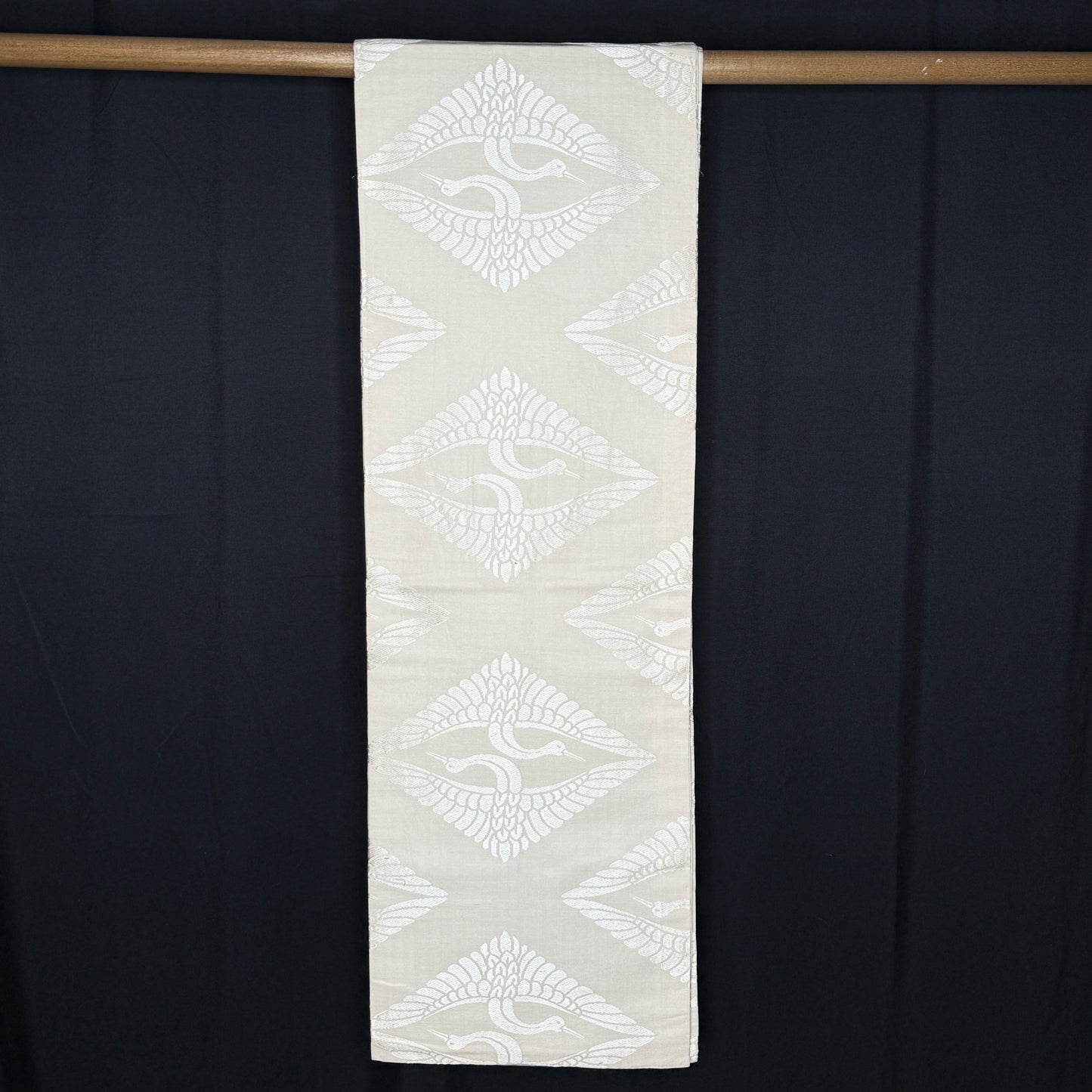 "Twin Cranes" Maru Obi