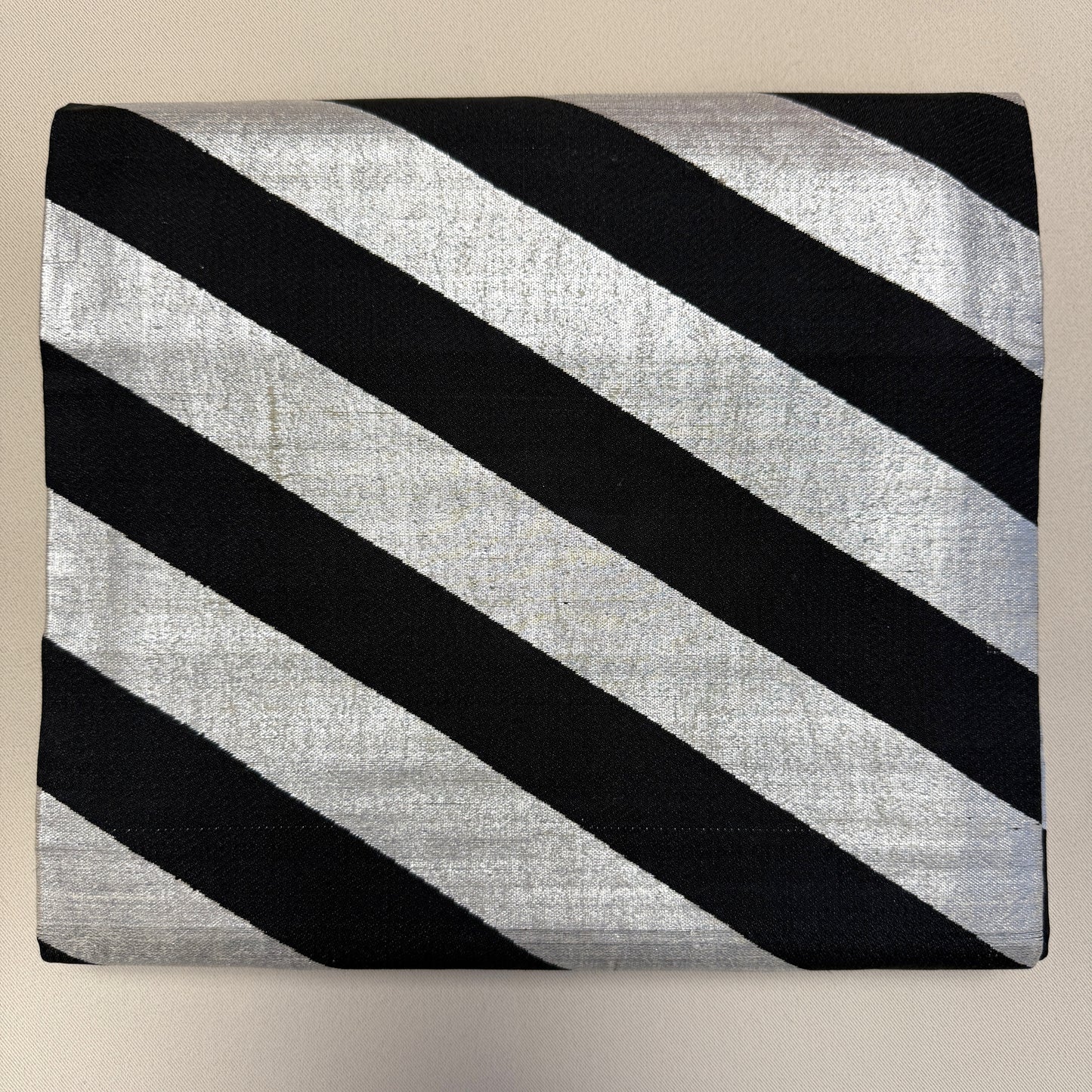 "Obsidian Flash" Fukuro Obi