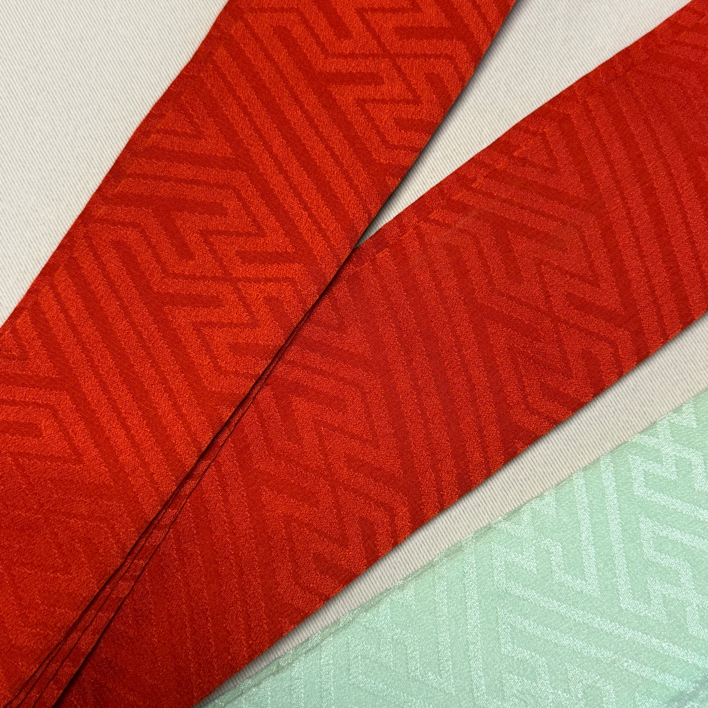 "Jacquard Set" Kimono Dressing Ties